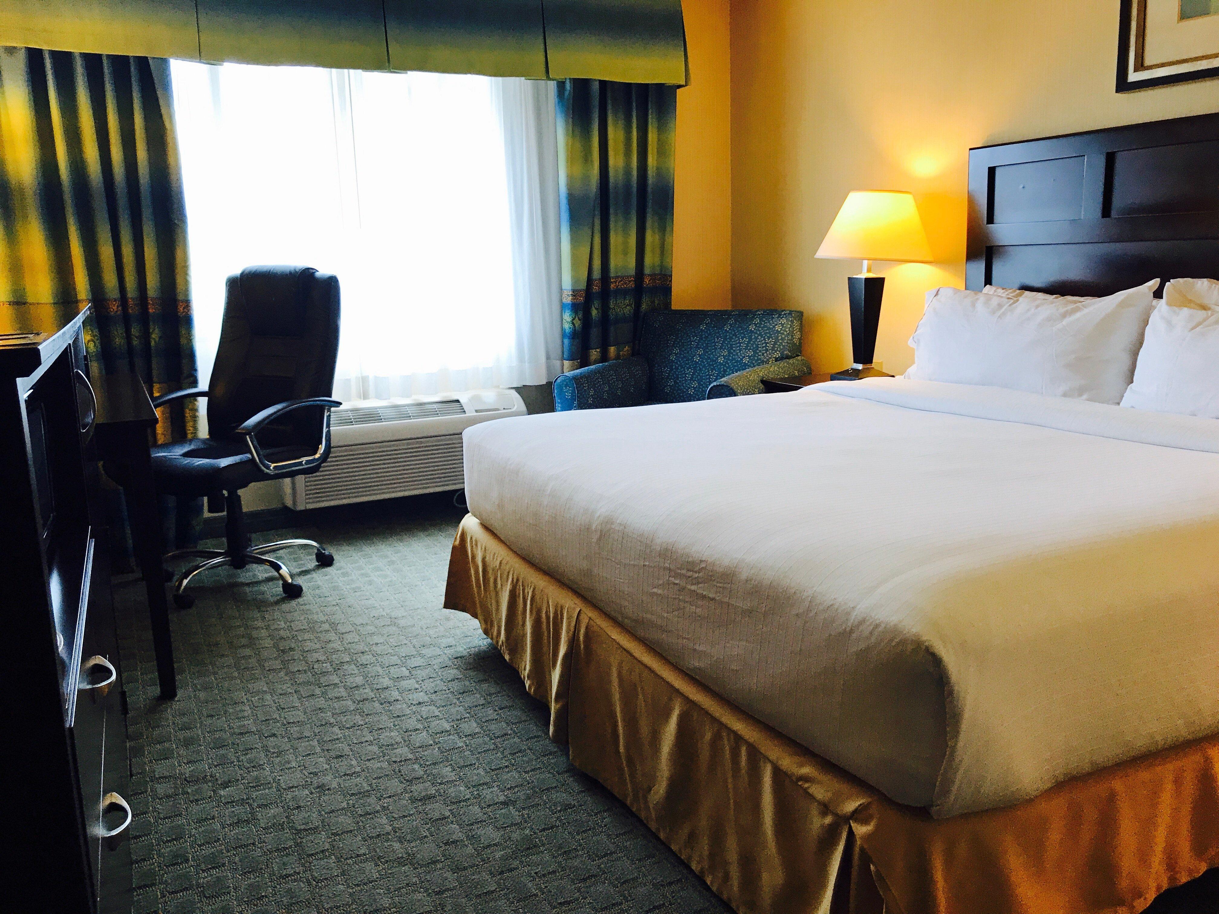 Holiday Inn Express Fort Bragg, An Ihg Hotel Екстер'єр фото