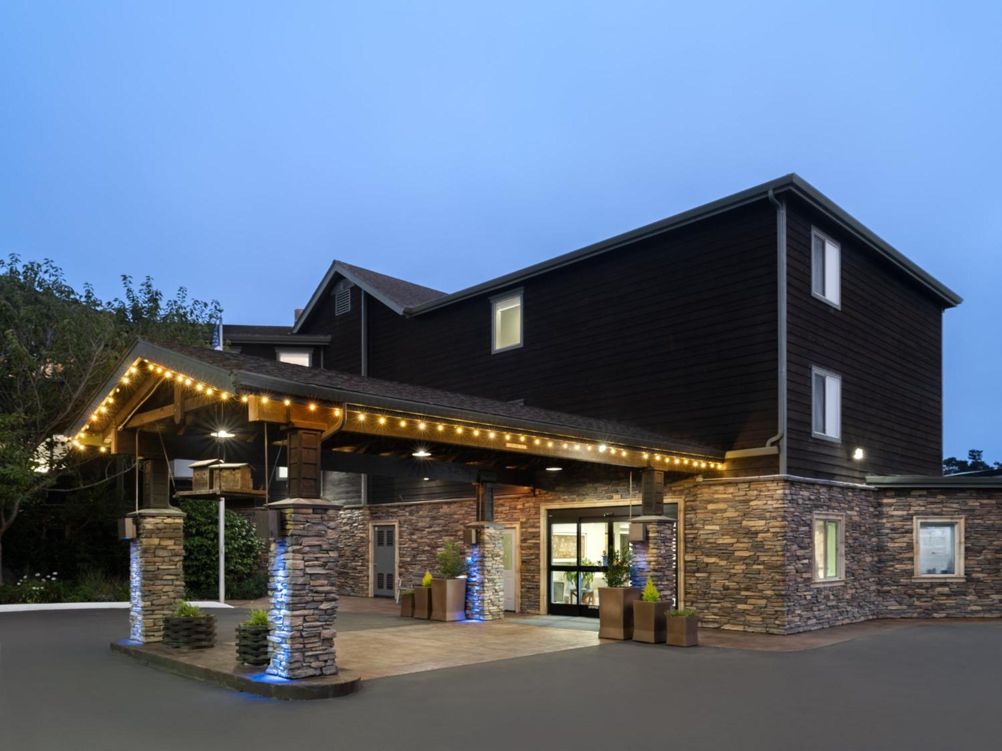 Holiday Inn Express Fort Bragg, An Ihg Hotel Екстер'єр фото