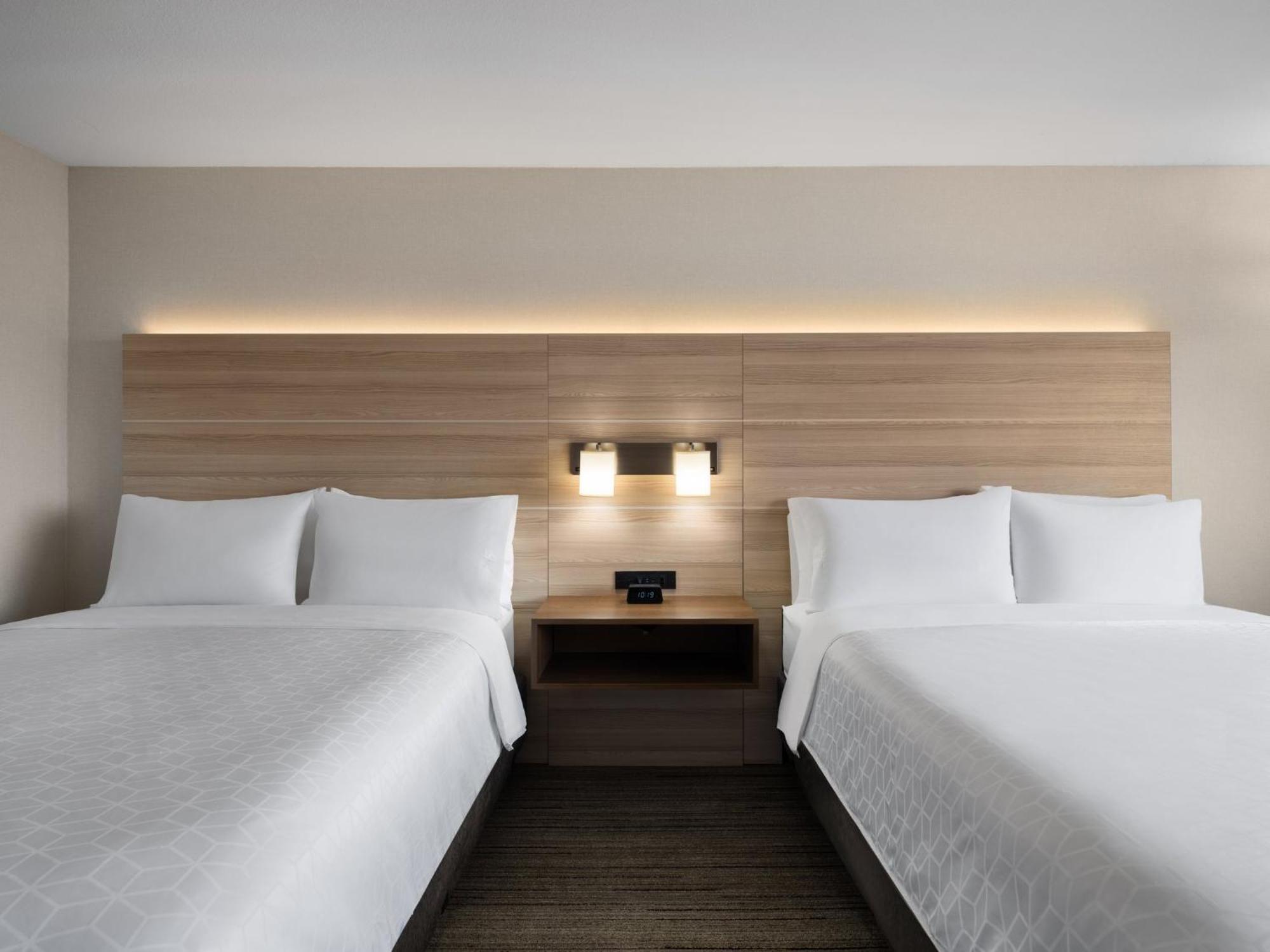 Holiday Inn Express Fort Bragg By Ihg Екстер'єр фото